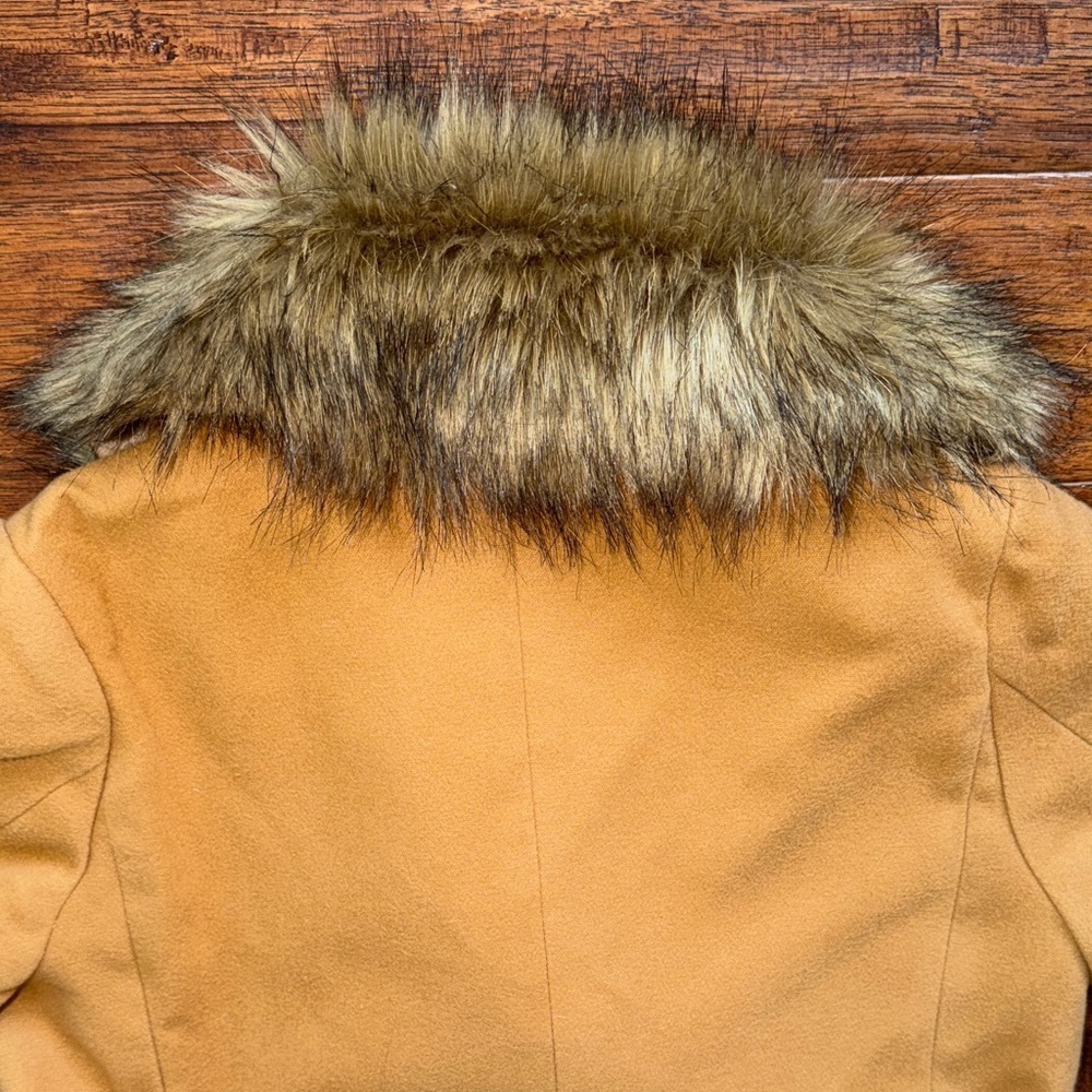 Ivy City Co Kids Sloane Camel Tan Peacoat with Removable Faux Fur Collar, 9/10 - Picture 11 of 13